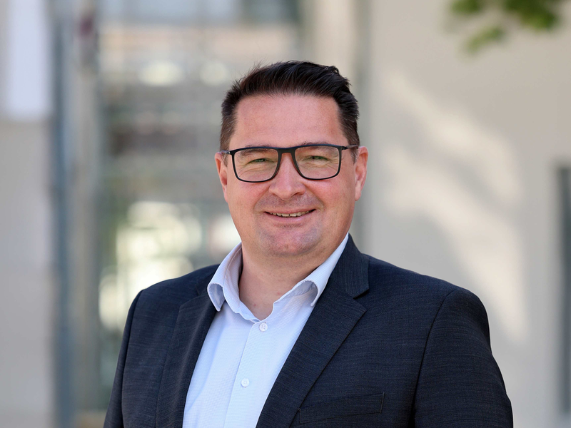 Hier ist der Erste Bürgermeister Patrik Hubertz zu sehen.