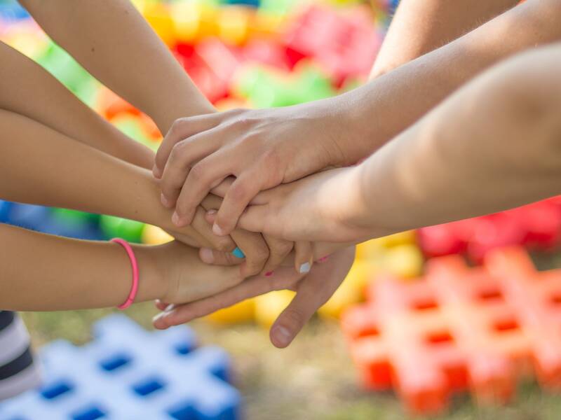 Banner_Bürgerengagement mit Händen