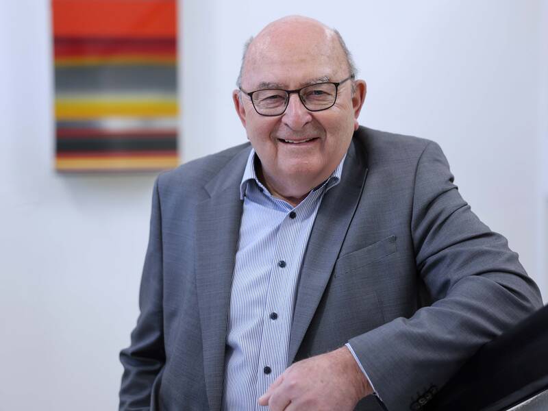 Portrait von Ortsvorsteher Neuhausen und Gemeinderat Günter Hau, FWV